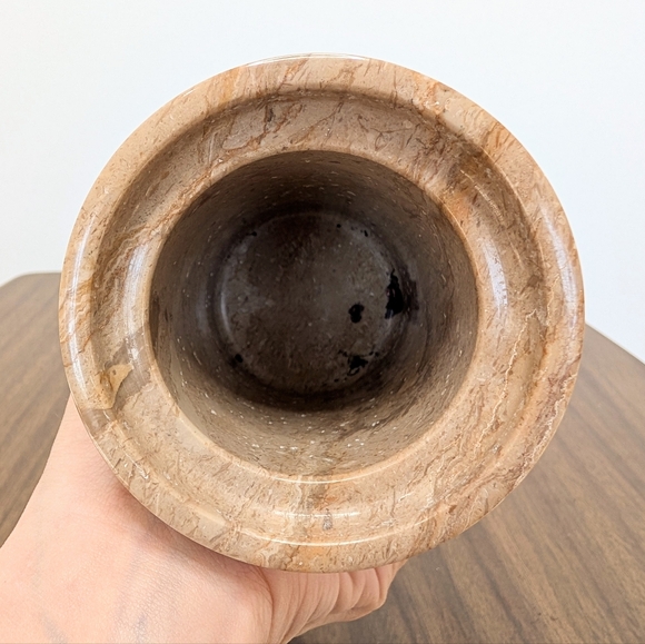 Small Warm Tan & Brown Marble Solid Stone Footed Vase Lots Of Beautiful Vaining - Picture 6 of 7